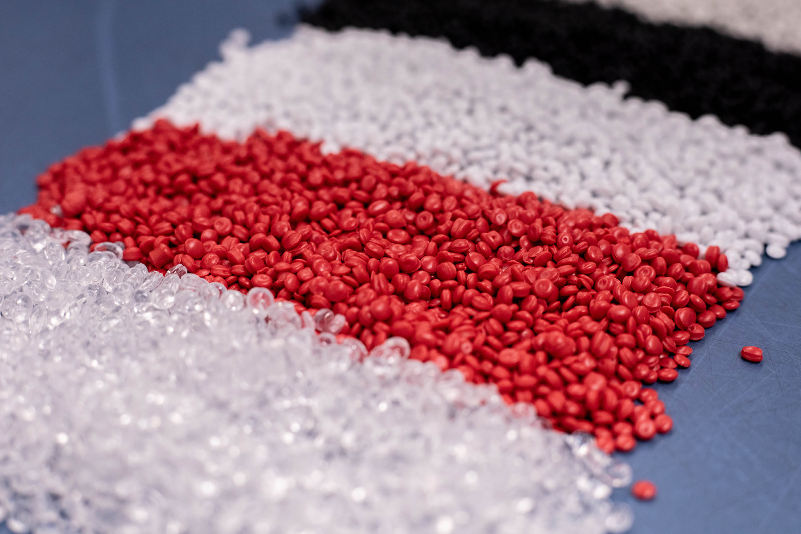 PRI pellet spectrum showing uniform spec-grade output across multiple polymers